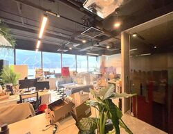 Woods Square (D25), Office #469275721